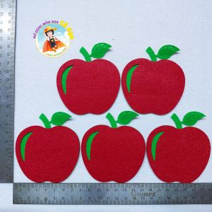 Set 5 quả táo vải nỉ trang trí mầm nonlàm loto toántreo ....(kích thước:8.5*7.6cm)