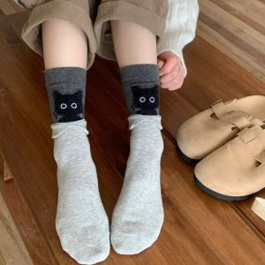 2026 Mùa Thu Đáng Yêu Phim Hoạt Hình Màu Đen in hình mèo Splice Vớ Phụ Nữ Đa Năng Sang Trọng Ấm Áp Cotton Mid-Bê Vớ Nhật Bản Đơn Giản Hàng Ngày vớ sàn