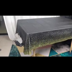 137 * 274cm disposable tablecloth for birthdays/weddings/parties/picnics/decorative purposes