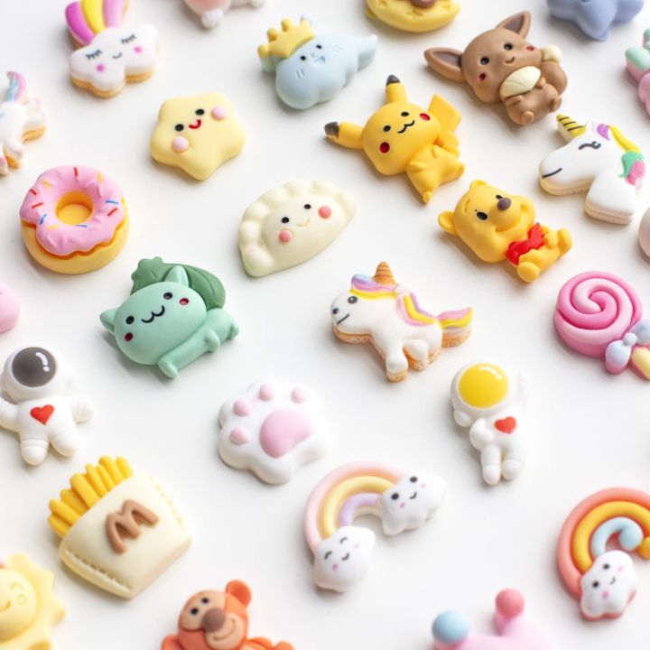 Sticker cute 3D chính hãng, dán bình nước hình dán nổi trang trí ốp ...