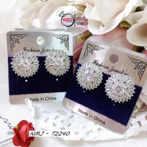 Khuyên Tai Mạ Bạc T2240 Đính Đá Hình Hoa Siêu Sáng Bền Màu Cho Chị Em