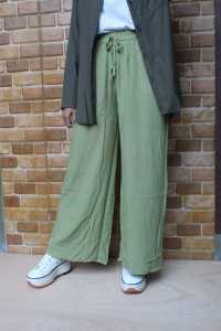 Kulot Crinkle Rayon Polos Viral: Bahan Rayon Nyaman & Karakteristik