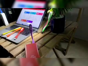 USB LIGHT LAMPU BACA FLEXIBLE / LAMPU LED EMERGENCY LAPTOP / LAMP PORTABLE FLEXIBLE STICK (1PCS)