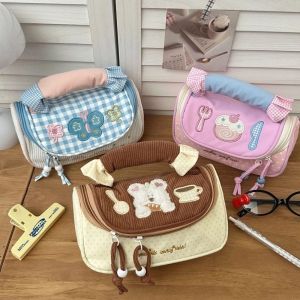 TSEVD เค้กผีเสื้อ กระเป๋าเครื่องเขียนการ์ตูน ที่เก็บของบนโต๊ะ ลูกสุนัข กระเป๋าใส่ดินสอแบบพกพา น่ารัก ความสวยงาม กระเป๋าดินสอสไตล์เกาหลี ที่เก็บเครื่องเขียน
