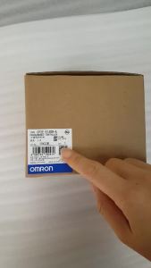 ใหม่และเป็นต้นฉบับ CP2E-E14DR-A OMRON Programmable Controller PLC