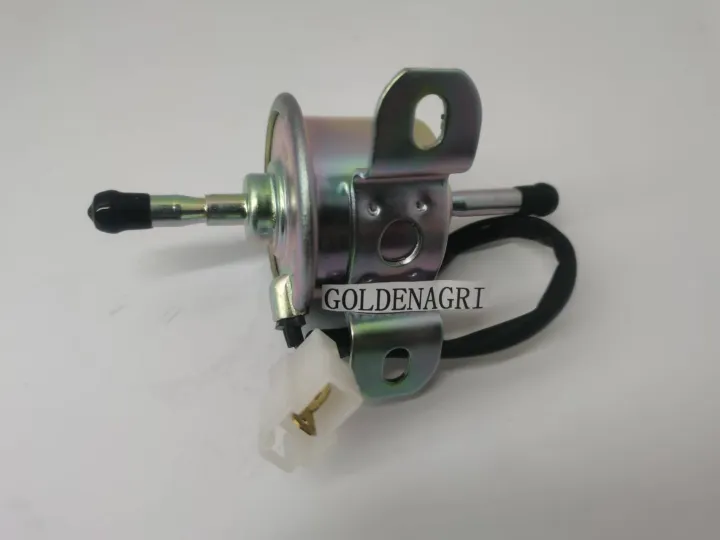 Assembly%20Pump%20Fuel%20%20R1401-51352%20for%20Kubota%20Harvester%20DC70%20Yanmar%20harvester%20parts%20-%20Image%206
