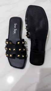 Sara Sara Pyramid Sandal Selop Santai Kulit Imitasi Anti Slip Warna-Warni Trendy