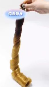 French Curls 22 Inch Synthetic Braiding Hair Extensions Silky Spanish Crochet Braids Synthetic Hair Hairpieces | Rambut Palsu Kerinting Wanita Bergaya Cantik Spiral Halus French Curls 22 Inch