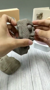 Anti-Stress Squeezable Toy Decompression Fidgets Toy Eye-Popping Rock Man for Kids Students Stress Relief Toy