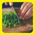 BENIH KU CHAI garlic chives Chinese chives isi banyak +-50 biji murah. 
