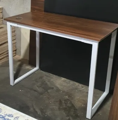 Bàn làm việc Bàn học. chân BUH nhiều kích thước