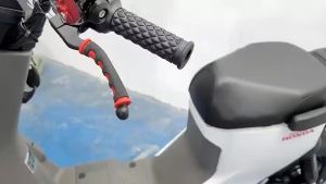 ที่ป้องกันมือสำหรับมอเตอร์ไซค์ ที่ป้องกันมือ ป้องกันลม สำหรับมอเตอร์ไซค์ โมโตครอส อุปกรณ์ป้องกันการปรับเปลี่ยน