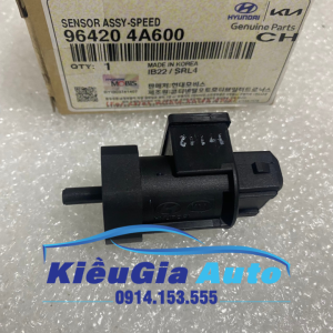 Cảm biến tốc độ công tơ mét Kia Rondo 2011-2016 964204A600 Chính hãng