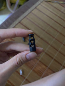 Chốt tăng giảm dây mũ áo quần....set 5-10 cái