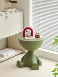 【LDIES】Ins หัวแบนขนาดเล็กโต๊ะกาแฟอพาร์ตเมนต์ขนาดเล็กในครัวเรือนโซฟาโต๊ะข้างออกแบบห้องนอนโต๊ะข้างพลาสติกรองเท้าเปลี่ยนสตูลสตูล