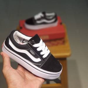 Sepatu sekolah anak laki laki perempuan SD Sneakers anak sekolah SD hitam usia 6 7 8 9 tahun
