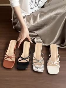 Breathable Evening Breeze Sandals For Women 2025 Summer New Style Silver Square Toe Suitable For Pairing With Skirts Chunky Heel Sandals