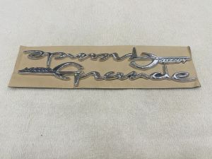 [1 cặp 2 chữ]Bộ tem decal dán xe máy cặp chữ grande zin thái siêu đẹp
