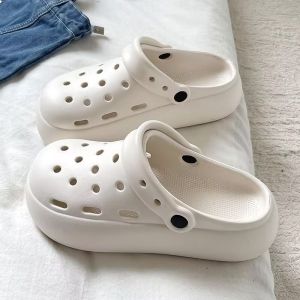 [Free Shipping] WomenS Thick-Soled Clogs Summer 2025 New Model KT Cat Fashion Outdoor Non-Slip Height-Increasing Beach Closed-Toe Sandals For Women