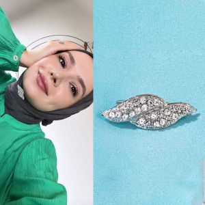 Bros Dagu Korea / Hijab / Jilbab / Pashimna / Krudung / Bros Peniti / model wajik dua (CM 170)