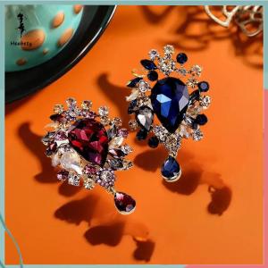 ส่วนลด 10 บาท สำหรับการซื้อ 1 ชิ้น เข็มกลัดแฟชั่นคริสตัลหยดน้ำสุดหรูแบบย้อนยุคสำหรับผู้หญิงเสื้อผ้าเสื้อโค้ทเครื่องประดับของขวัญเครื่องประดับ