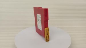 Authentic Original Omron Safety Relay Module G9SE-201 401 221-T05 221-T30 24VDC