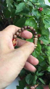 Vòng tay trầm hương tốc tự nhiên mix charm đá màu