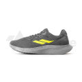 SEPATU RUNNING MILLS SPECTER. 