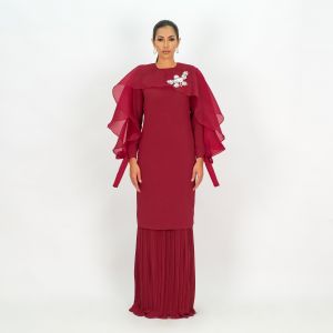 Alana Kurung in Maroon