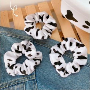 Hộp 20 Dây Chun Buộc Tóc Siêu Xinh Kèm Hộp Đựng Trong Suốt Tiện Lợi - Hộp 20 Dây Buộc Tóc Co Giãn Nhiều Màu Phong Cách Hàn Quốc Cute / SET 20 DÂY THUN BUỘC TÓC CHO BẠN NỮ