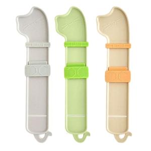 3pieces Cats Treat Stick Squeezer Wet Dispenser for Cats Treat Squeezer Scoops for Pet Treat Feeding Control