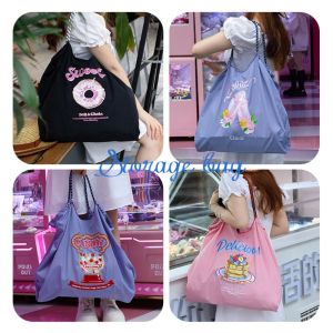 LUCKFRE สไตล์เกาหลีแบบ กระเป๋าถือปักลายลูกบอลและโซ่ กระเป๋าโท้ทวันหยุด ไนลอนทำจากไนลอน กระเป๋าถือแบบหูรูด วรรณกรรมสำหรับเด็ก ถุงเก็บสัมภาระ กระเป๋าสะพายไหล่ INS ช้อปปิ้ง