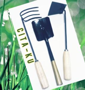 Perkakas kebun garukan cangkul sekop tanah paket isi 3pc