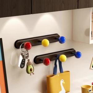 FFBH Wall Hanging Hooks High Load-bearing Colorful Clothes Rack Wooden Row Hook Bathroom Without Drilling Interior Door Keys Hanger R7Q2P