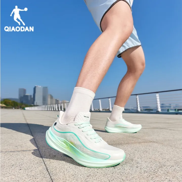 Qiaodan WIND 4TR forefoot and upper on foot