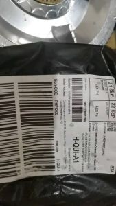 Lint Roller Clothing Dust Roll Brush Sticky Wool Roll Replacement of Paper Adhesive Paper Core Lint Sticking Roller 16cm