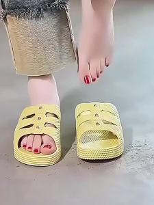 WomenS Summer Outdoor Non-Slip Thick-Soled Sandals For Mothers New Wear-Resistant Daily Soft-Soled Comfortable Casual Slippers