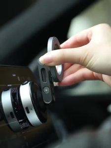New Phone Holder Car Mount Mobile Phone Holder Magnetic Vacuum Adsorption Foldable 360 Degree Rotation