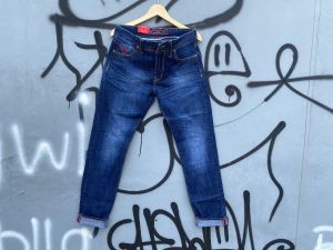 Jeans Pria Premium Stretch Wash Gaya Reguler Fit dengan Pinggang Reguler - Dark Blue