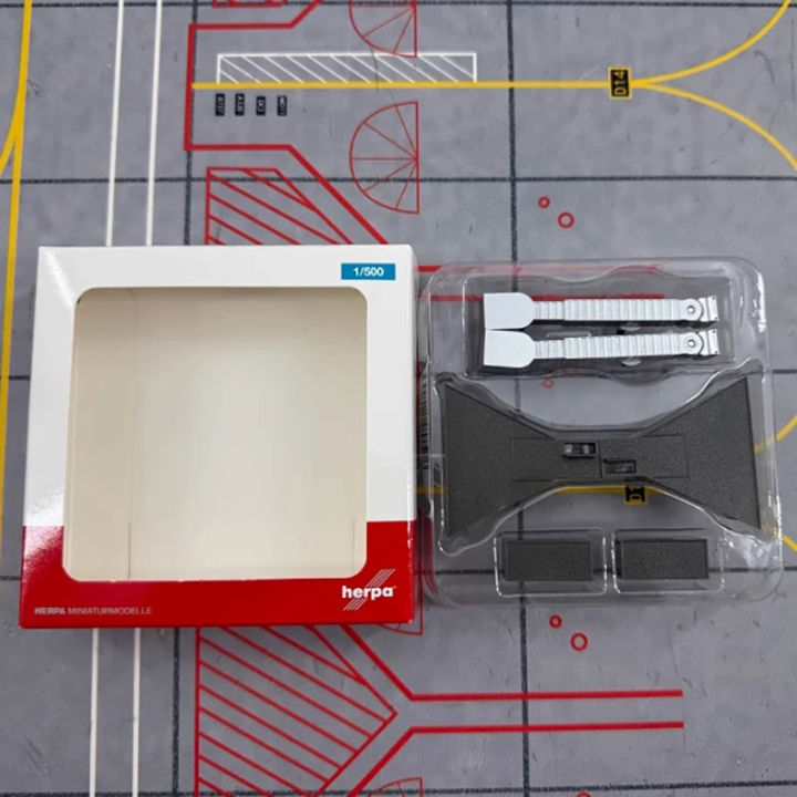 1:500 Scale Herpa 520553 Airport Passenger Boarding Bridge Apron ...