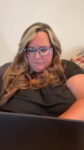 Gum Restore Toothpaste Improves and protects damaged & bleeding gums Breaks Down Plaque Resists Tarter Plant-based Formula 99% Natural Ingredients Free of Fluoride Triclosan Microbeads