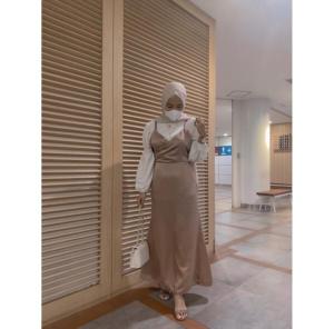 LONG DRES SATIN KIMONO / DRES WANITA TERHITS / DRES PANJANG KEKINIAN / GAUN ULANG TAHUN / GAUN PESTA