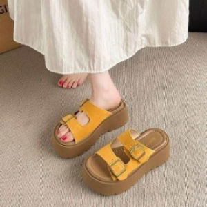 Free Shipping Thick-Soled Height-Increasing Sandals For Petite Women Summer Outdoor Wear 2026 New Style Beach Platform Flip-Flops For Women
