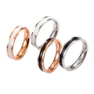 Nhẫn nam nữ 4 mm chất liệu titan phối màu rất đẹp và sáng bóng