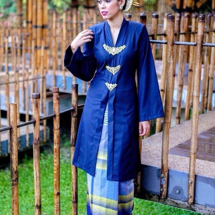 Dokoh Kebaya Ukiran Tradisi Melayu Klasik 3pcs Random Ready Stock