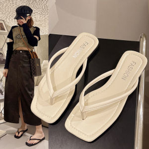 [Free Shipping] WomenS Summer Flip-Flop Boots Fashionable New Style Toe-Post Sandals Flat Beach Shoes