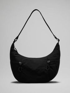 lululemon Croissant 6\13L Crossbody bag dumpling bag fitness yoga dumpling bag lightweight womens shoulder bag