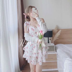 Đầm thời trang nữ mặc đi chơi chất voan 2 dây có mút ngực váy xoè có nút bộc kèm áo khoác tay dài ngắn cotton trắng