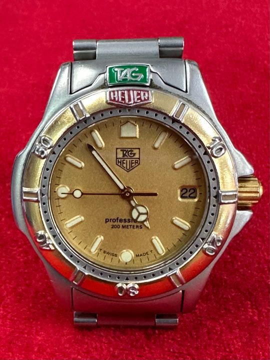 TAG HEUER professional 200 m Quartz