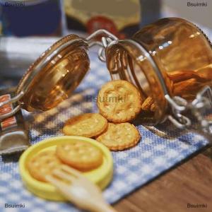 [COD] Bsuimki 2 cái bộ Dollhouse Mini thu nhỏ trong suốt lưu trữ Jar niêm phong Tank mô hình lưu trữ Tank nhỏ lọ có nhu cầu chai nhà bếp trang trí nội thất đồ chơi